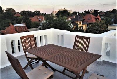 VILA P+3, RENOVATA, IN ZONA EXCLUSIVISTA - 1