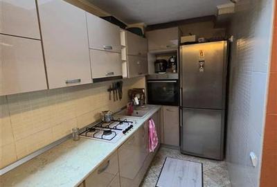 Apartament 4 Camere in Vila, Curte si Intrare Separata, Zona Andrei Saguna - 12