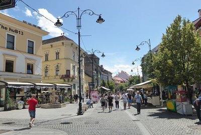 Inchiriem 300 mp spatiu comercial cu acces direct stradal N.Balcescu - 15