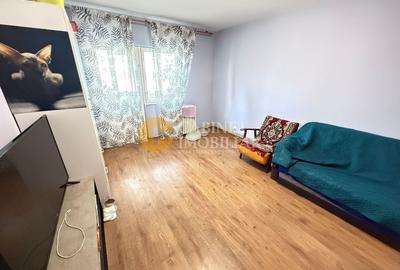 4 Camere Decomandat  - Etaj 1 - Zona Galata/ Biserica Galbena - 1