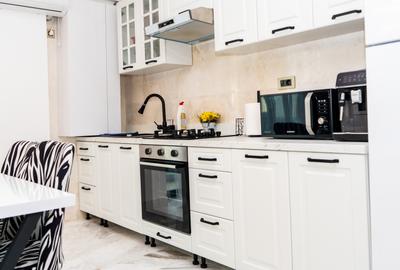 Rafinament la înălțime – Apartament Premium cu Piscină, (Parcare inclusa)(AXV28) - 5