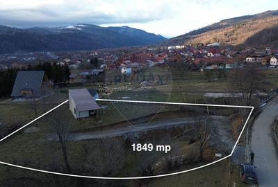 Teren de vanzare in Leresti si casa la roșu cu vedere spre Iezer - 1
