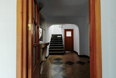 Fundeni | Str.Cuprului | Apartament in vila la etajul2  | curte comuna | parcare - 4