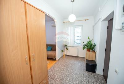 Apartament cu 2 camere de vanzare Metrou Grivita Strada Stefan Stoika - 15