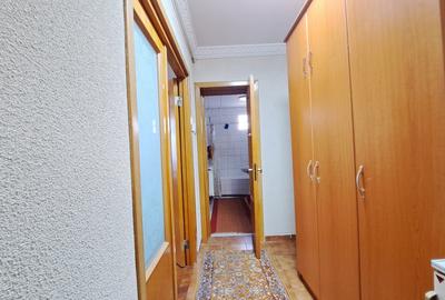 3 camere P.ta Minis, decomandat, centrala termica - 4