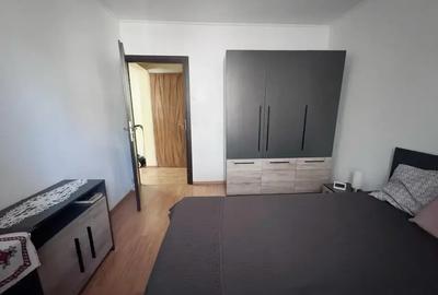 3 camere | mobilat | imobil 1983 | metrou 5 min | comision 0 - 10