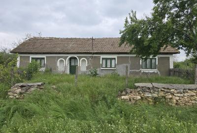 Localitatea Stupina - teren agricol intravian -  7913 mp - 80.000 Euro - 4