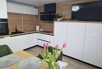 De Inchiriat Casă 3 camere +dependințe situată in cartierul Obcini - 6