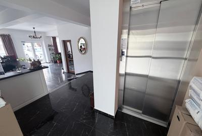 Vânzare unitate hotelieră la cheie -  770 mp. 18 camere. Lift.  Parcari - 19