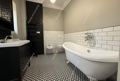 Apartament 3 camere | Balcon | Ultracentral C.D. Loga | Finisaje Premium - 10