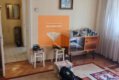 Apartament  2 camere, Calea Bucuresti, etaj 1,liber, 2 balcoane - 2