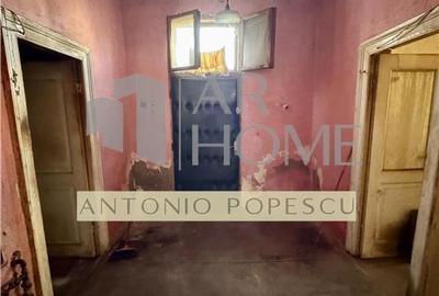 Casa 4 camere, 2 intrari, Ploiest, Bd. Castanilor - 13