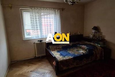 Apartament 3 camere, decomandat, str. Closca - 9