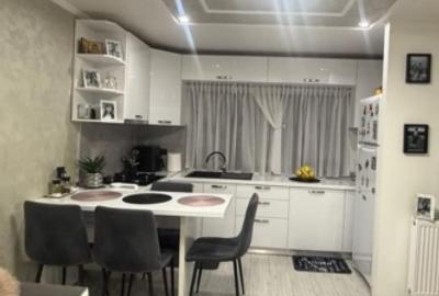 DIRECT PROPRIETAR! Apartament 3 camere modificat in 4, renovat complet - 3