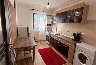 Apartament de o camera, zona Eroilor, Floresti - 1