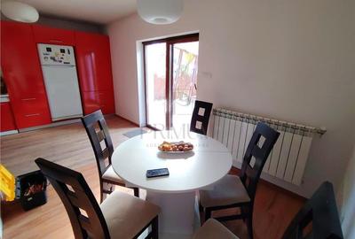 Casa individuala - 6 camere - locatie excelenta - 220 mp utili - garaj - 10