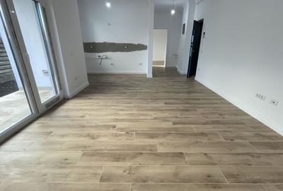Apartament cu 3 camere decomandat în Dumbrăvița