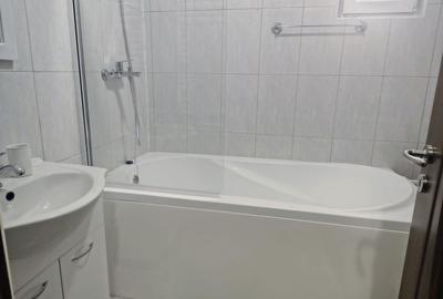 Ultracentral , 2 camere Oradea, 320 E/luna, neg. Comision 50% - 6