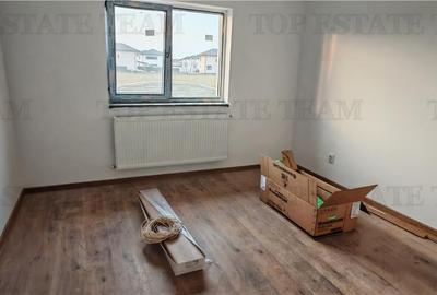 Casa individuala 4 camere pe parter, cu toate utilitatile si 400 mp de teren in - 11