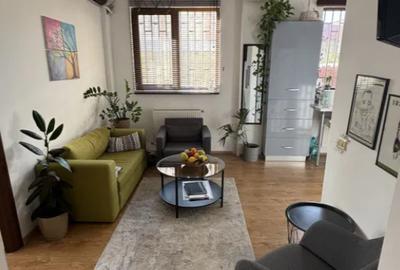 Apartament cu 3 camere decomandat, mobilat în Voluntari