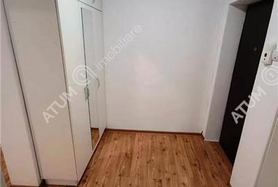 Apartament renovat cu 3 camere 2 bai si pivnita in Sibiu - 12