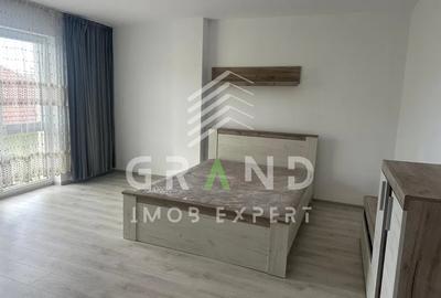 Apartament cu 2 camere decomandat în Bulgaria