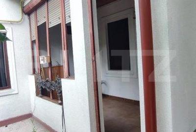 Casă individuală cu 7 camere în Brazda lui Novac