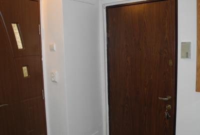 Garsonieră decomandată, mobilată în Crângași