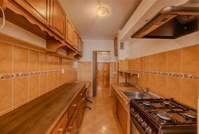Apartament Decomandat, 2 camere, insorit, balcon, loc parcare, 2 boxe, Astra, Br - 11