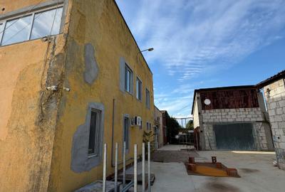 Proprietate industrială de vânzare | 2 hale | Teren 5.300 mp | Ploiești - 17