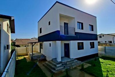 Casă individuală cu 4 camere în Central