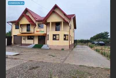 Spatiu parter de inchiriat  in Baicoi - 1