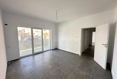 Apartament cu 2 camere decomandat în Girocului