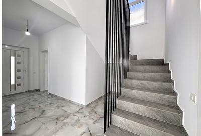 De vânzare duplex 1/2, stil cubic, despărțit prin camera tehnică, Sanandrei. - 3