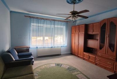 De inchiriat casa pentru servicii sau locuit-str. Gh. Doja - 1