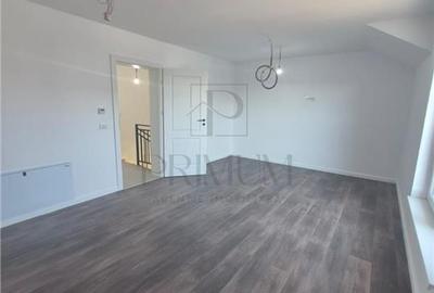 Duplex superb - zona foarte buna - toate utilitatile - gata de mutat - 8