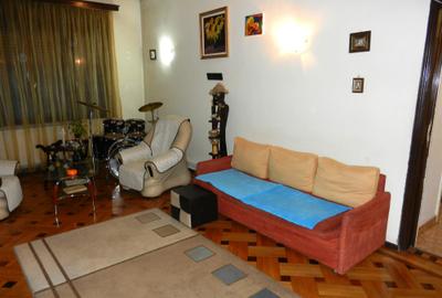 Apartament 3 camere spatios ~ Etaj 3/7 ~ Bloc consolidat ~ Bld N. Balcescu - 12