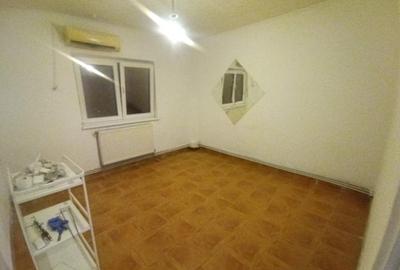 Brancoveanu-strada Pomarla-apartament 3 camere cu centrala - 4
