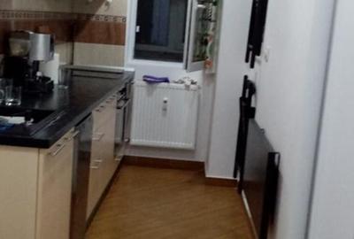 Drumul Taberei - 1 Mai - Tramvaiul 41, 42 mp., an 1982, decomandata, renovata - 3