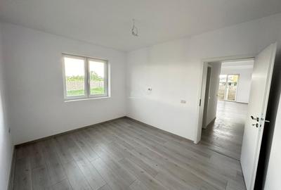 Bloc nou cu finisaje superioare. Etaj intermediar. Loc de parcare - 4