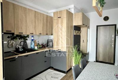 Apartament cu 2 camere semidecomandat, mobilat în Calea Urseni