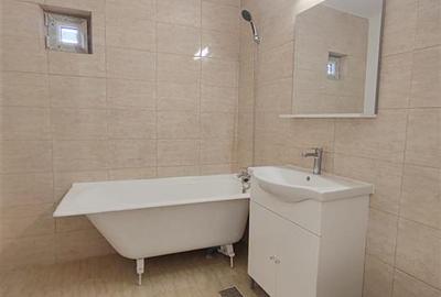 Casa singur in curte - Florilor - 13