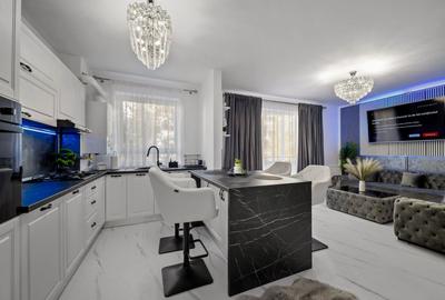 Apartament cu 3 camere decomandat, mobilat în Avantgarden