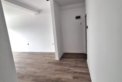 De vanzare apartament 2 camere si curte proprie 90 mp - 5