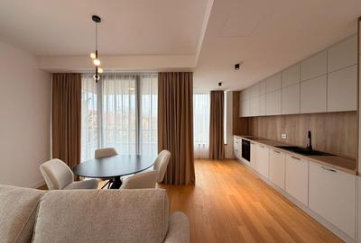 Apartament cu 3 camere decomandat, mobilat în Iancu Nicolae