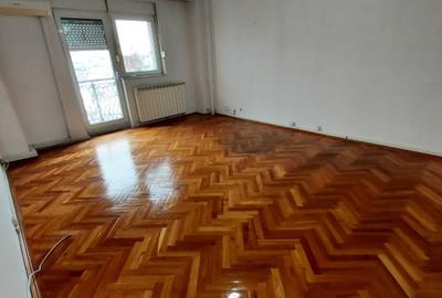 PIATA UNIRII / LIBERTATII / CENTRALA PROPRIE - 1