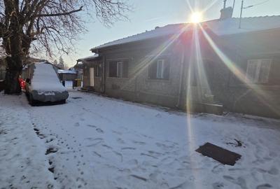 Casa, 3 camere, constructie 1955, teren 500mp, Rahova, 320.000euro - 2