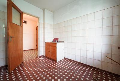 3 Camere, 400 metrii de Metrou Obor, necesita renovare, Bloc 1983 - 13