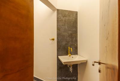 Apartament spațios bulevardul Lascăr Catargiu - 40