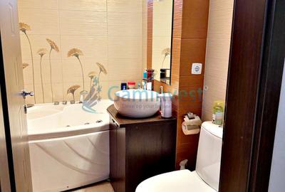 Apartament 4 camere de vanzare, Oradea, Splaiul Crisanei, 77mp utili - 11